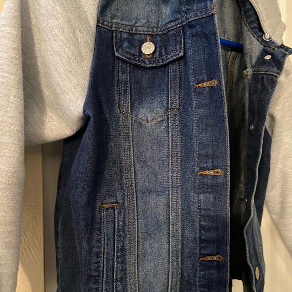 Boys denim jacket - Picture 5 of 7